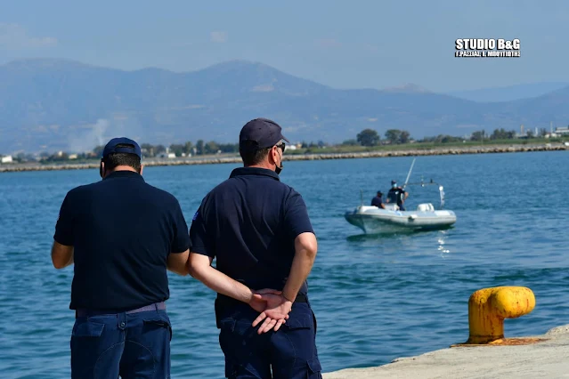 Άσκηση στο λιμάνι του Ναυπλίου με εικονική καταπολέμηση ρύπανσης (βίντεο)