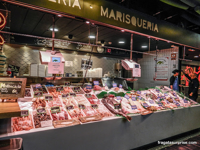 Balcão de Mariscos do Mercado de San Antón em Madri