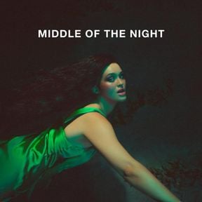 Elley Duhé - Middle of the Night Lyrics مترجمة + الكلمات