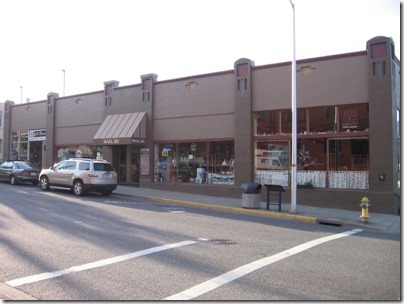 IMG_6642 Hood River Garage in Hood River, Oregon on June 10, 2009
