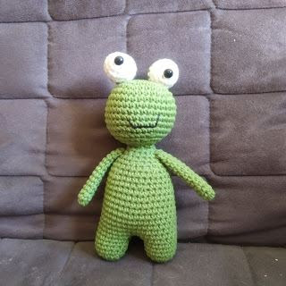 PATRON GRATIS RANA AMIGURUMI 34275