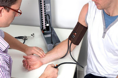 اعراض قياس ارتفاع ضغط الدم المرتفع عند الشباب
