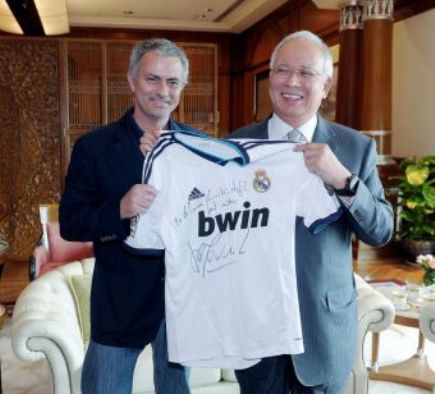 (Gambar) Najib terima kunjungan jurulatih Real Madrid Jose Mourinho