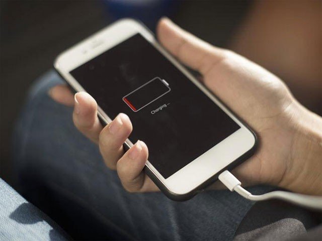 Here are 9 things you can do to quickly charge your phone