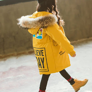 parka per bambinaabbigliamento per bambine dove acquistare on line abiti per bambine popreal mariafelicia magno fashion blogger colorblock by felym fashion clothes for girls  pelliccia ecologica per bambina cappotti per bambine 