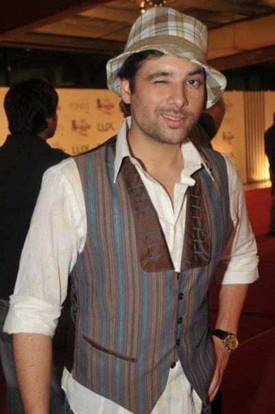 latest Mikaal Zulfiqar images