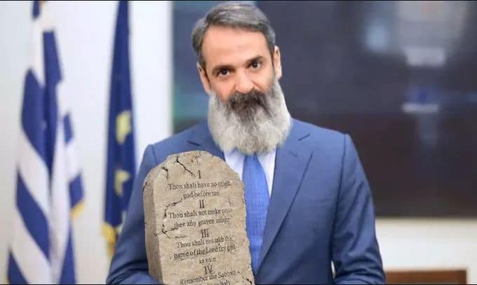 ΤΡΑΓΚΑΣ: ΣΚΟΠΙΜΩΣ Ο ΜΗΤΣΟΤΑΚΗΣ ΔΙΑΛΕΞΕ ΤΑ ΠΙΟ ΑΚΡΑΙΑ ΜΕΤΡΑ ...
