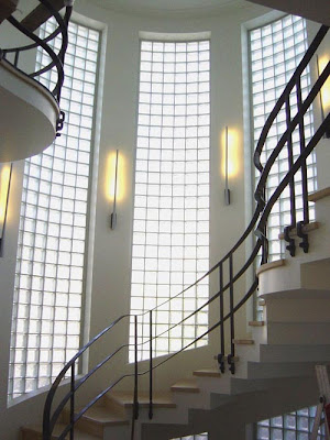 unique-art-deco-staircase-and-foyer
