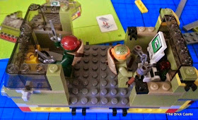 LEGO TMNT Turtle Van Takedown Set 79115 Review vehicle build raphael and michelangelo in van