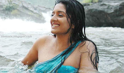 Vimala Raman Pics