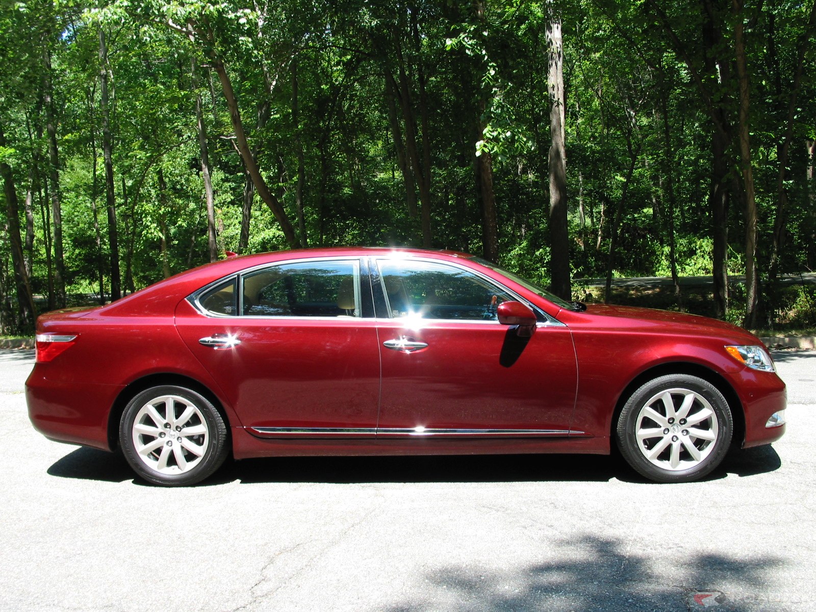 Red Lexus LS460L Cars Specs News