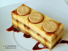 Pastel de flan y galletas fácil sin horno