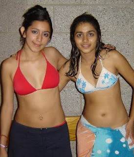 Pakistani home bikini girls pic