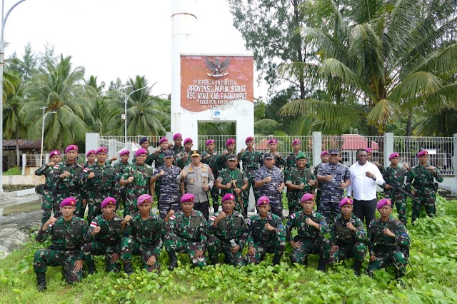 Sinergitas TNI-Polri Dalam Menjaga dan Mengamankan Pulau Terluar di Papua Barat