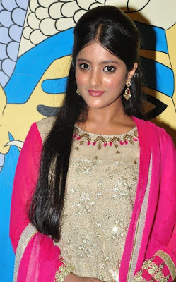 ulka gupta latest photos