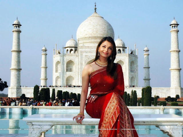 Aishwarya Rai Sexy Photo