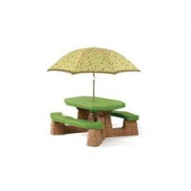 Step2 Naturally Playful Picnic Table w/ Umbrella