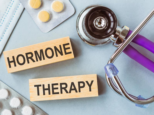 HRT vs. Natural Remedies: Pros and Cons of HRT for Hormone Balance