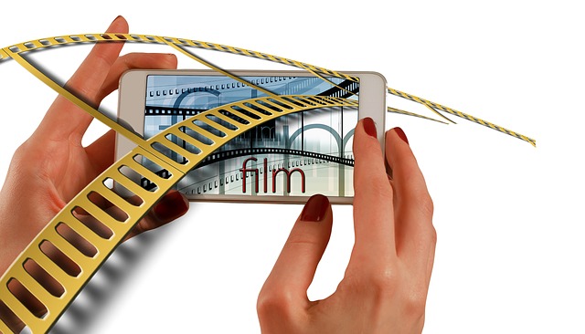 Comment visionner un film sur son mobile en voyage