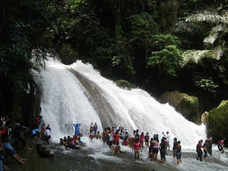 air terjun dolo