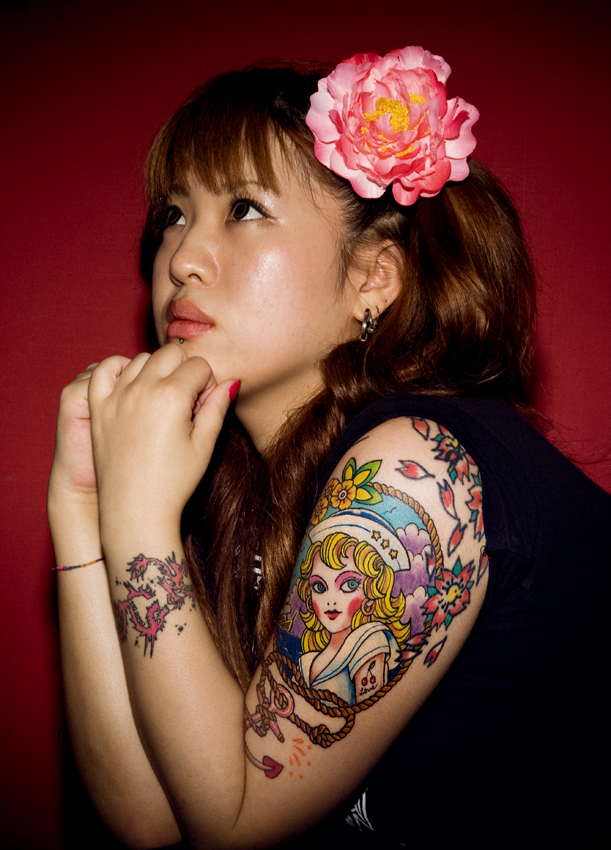 sexy girl with japanese tattoo on arm tattoo picture