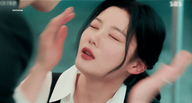 Knetz can't stop talking about how cute Actress Kim Yoojung was while acting drunk in My Demon! 