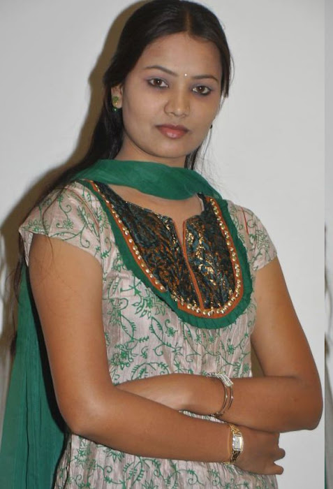 tanmayee cool picture album actress pics