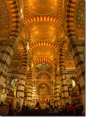 marseille_cathedral_interior_by_saladdin-d3csv17