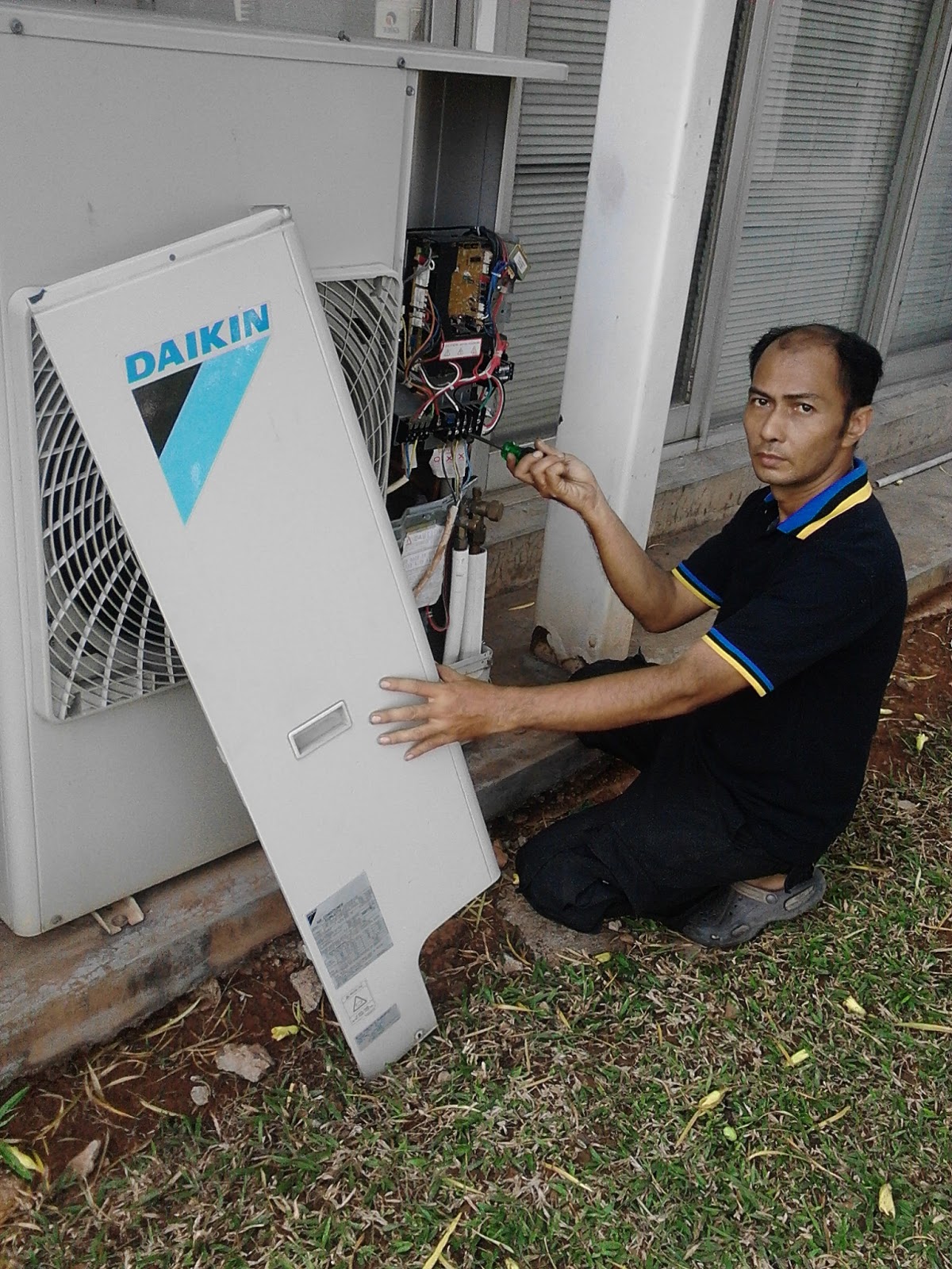 service ac bekasi timur Telp 085921882280 & bisa Whats app