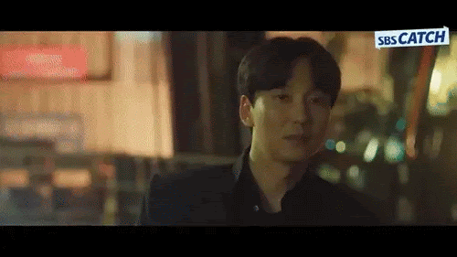김해일 구대영 액션 서비스