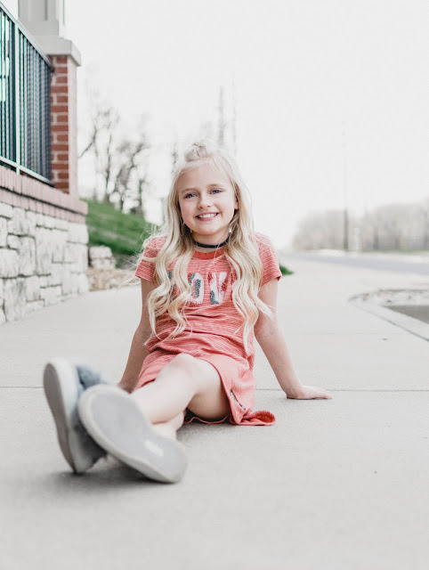 spring summer outfit ideas idea little girl mom and me mom style lifestyle photography