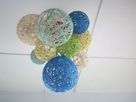 make a yarn lantern