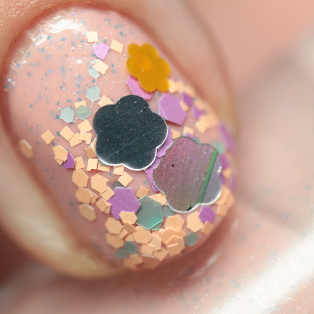 Aliquid Lacquer Canal Couture with glitter