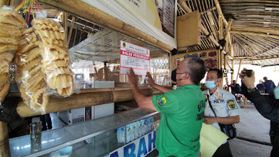  Nunggak Pajak, Sejumlah Restoran Di Cianjur Disegel Satpol PP