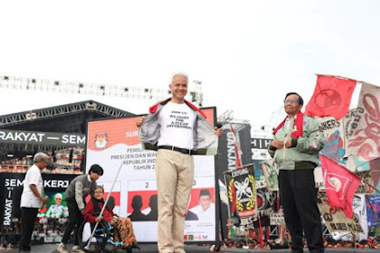 Ganjar Pranowo Bangkitkan Semangat Dono Warkop DKI Dengan Kaos Clean Goverment