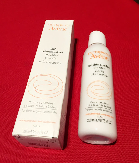Favourite Cosmetic of the Month Avene Milk Cleaner