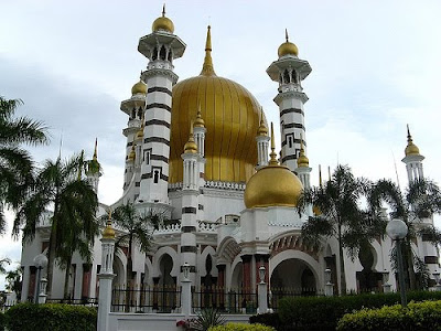 masjid tercantik di malaysia