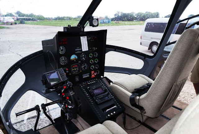Enstrom 480B Cockpit