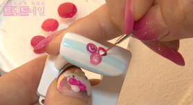 Marvel rose nail art, Marvel rose nail polish