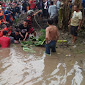 Jaring Ikan di Pinggir Sungai, Karyawan Rumah Makan Glory Tewas Tertimpa Pohon Asam