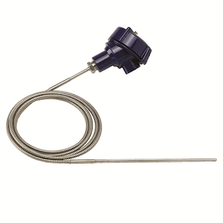 RTD or thermocouple temperature sensor assembly