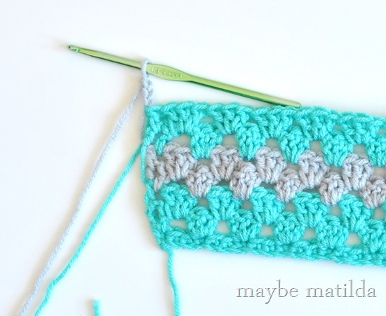 How to carry yarn up the side of your work instead of cutting it