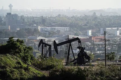 Inglewood, o maior campo de petróleo urbano dos Estados Unidos,