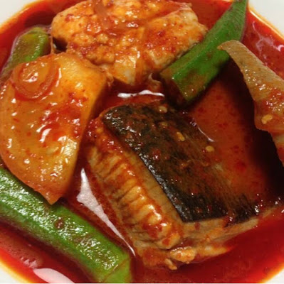 Resepi Asam Pedas Ikan Pari Dengan Bendi