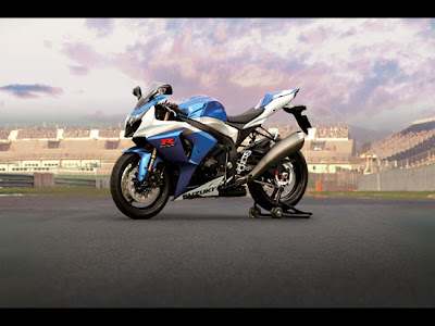 Luxury Bike : 2010 Suzuki GSX-R1000