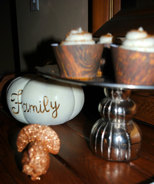 Thanksgiving dessert table 