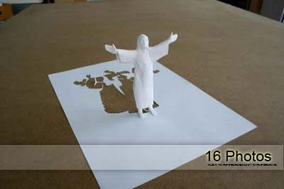 16 Amazing Creative Paper Art