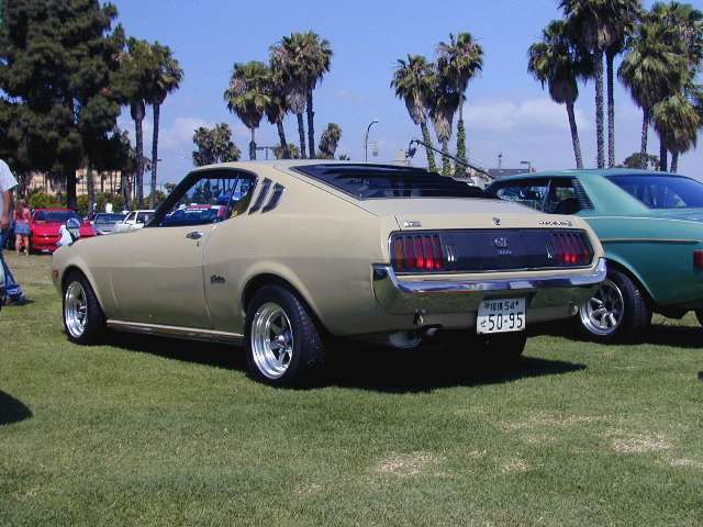 Toyota Celica liftback TA27 or RA25