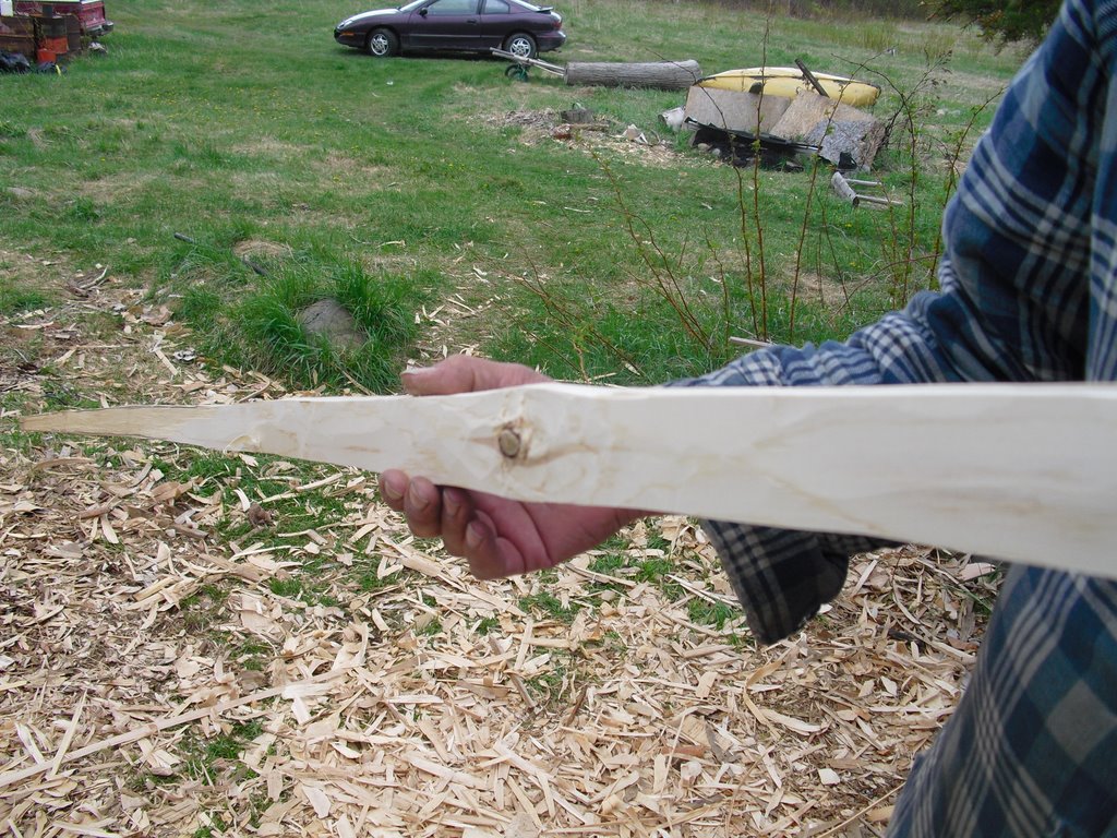 Tom starts to split the last long piece of cedar for the gunwale cap.