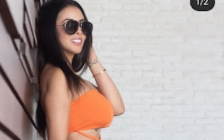 Checkout Beautiful Images Of Jacky Ramírez Wearing Orange Crop Top & Jeans